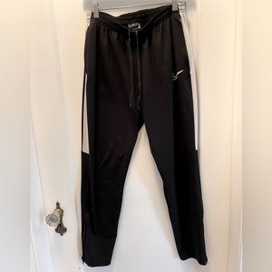 Nike Dri fit joggers Sz M